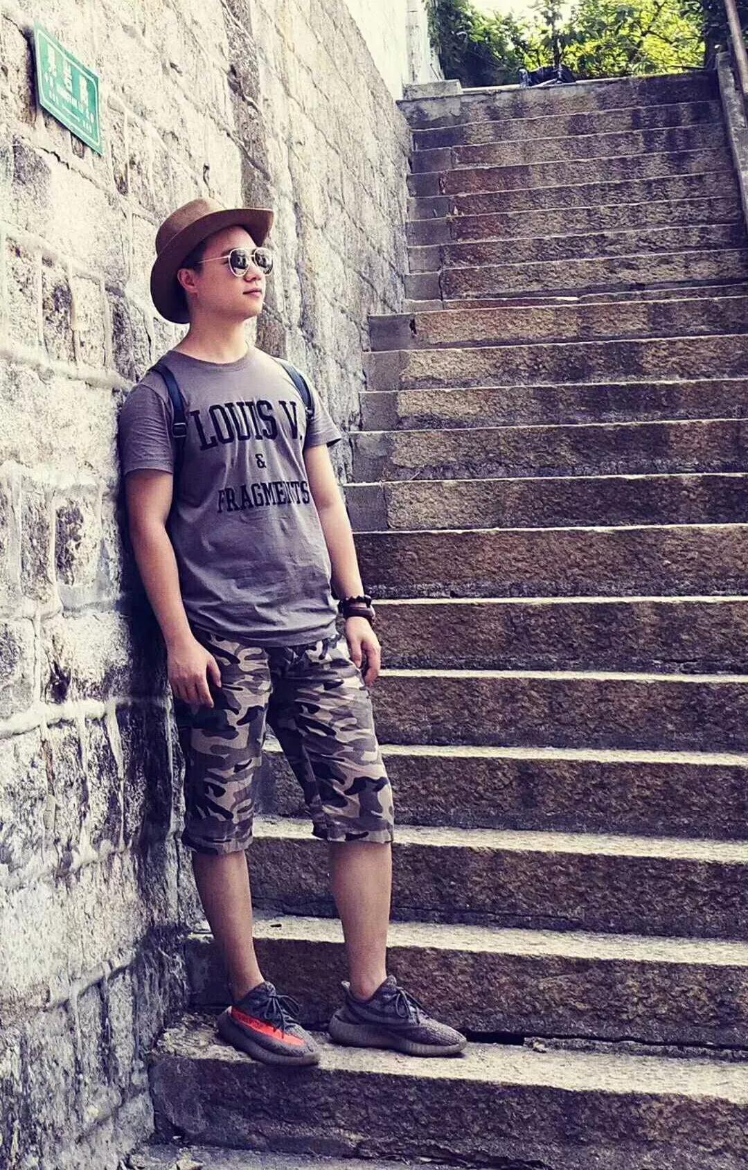 15475192347571288qHT.jpg 1.jpg